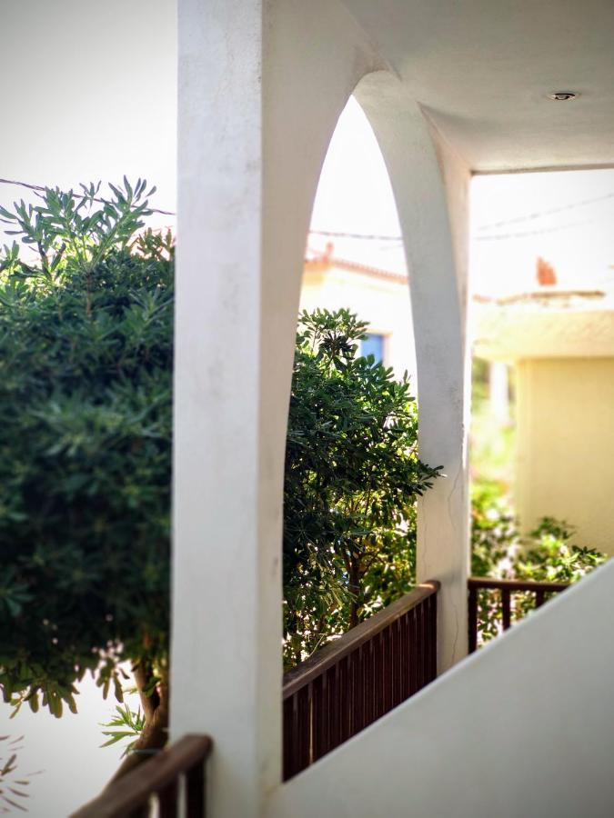 Ilaira Aparthotel Skala Eresou Bagian luar foto
