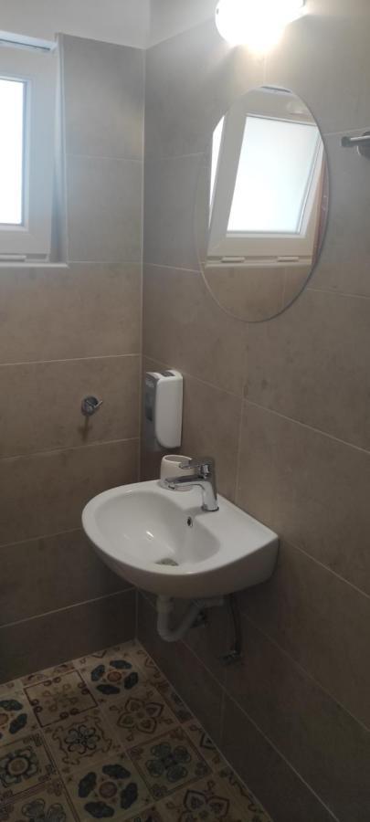 Ilaira Aparthotel Skala Eresou Bagian luar foto
